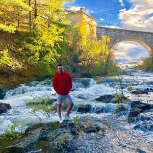 Meet your Posher, Brandon